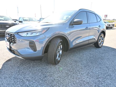 New 2026 Ford Escape ST-Line w/ Tech Pack #1 image 8