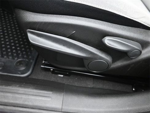 Used 2022 Jeep Renegade Latitude image 9