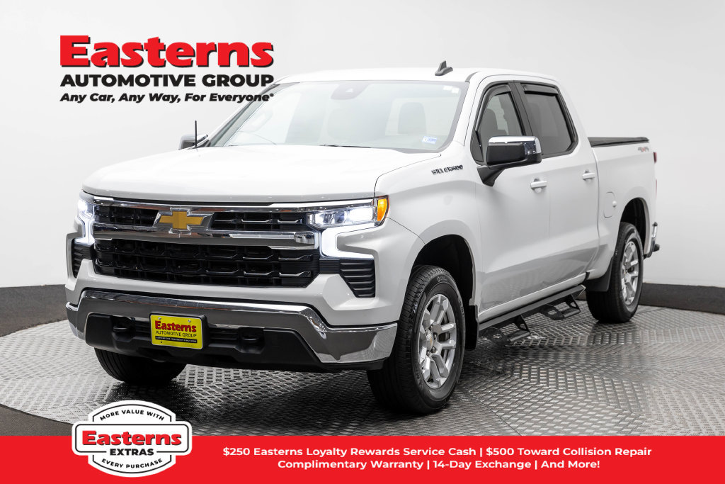 Used 2023 Chevrolet Silverado 1500 LT AWD/4WD image 1