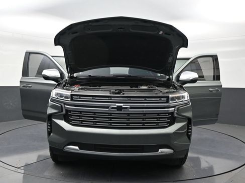Used 2023 Chevrolet Suburban Premier RWD image 33