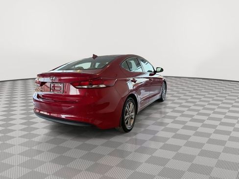 Used 2017 Hyundai Elantra SE image 10