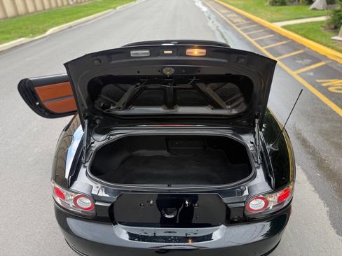 Used 2006 MAZDA MX-5 Miata Grand Touring image 39