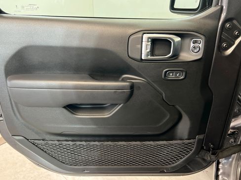 Certified 2024 Jeep Wrangler Sport S image 14