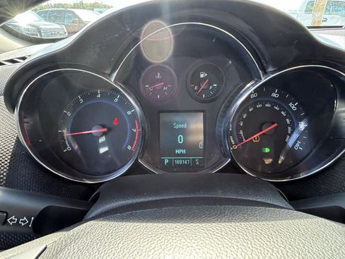 Used 2011 Chevrolet Cruze LT w/ RS Package FWD image 20
