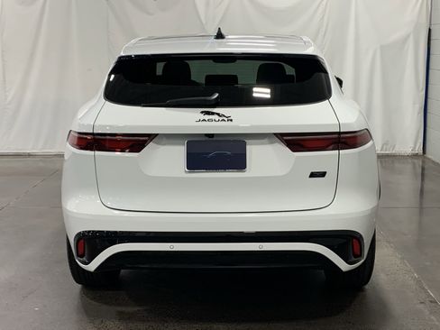 New 2026 Jaguar F-PACE R-Dynamic S image 8