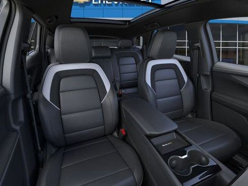 New 2025 Chevrolet Blazer EV LT AWD/4WD image 16