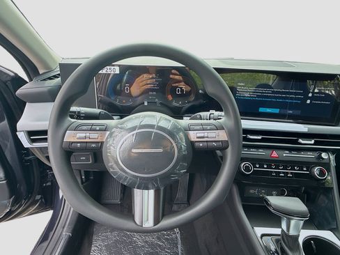 New 2026 Hyundai Sonata SE FWD image 8