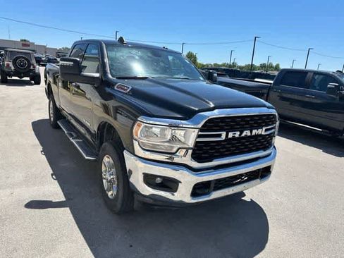Used 2024 RAM 2500 Big Horn AWD/4WD image 21