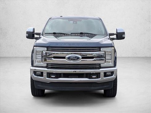 Used 2018 Ford F250 Lariat w/ Lariat Ultimate Package image 2