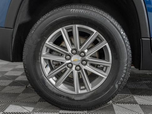 Used 2023 Chevrolet Traverse LT w/ LPO, Floor Liner Package image 21