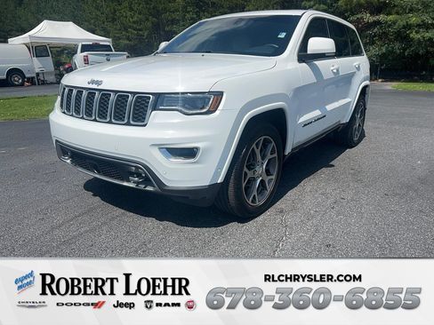 Used 2018 Jeep Grand Cherokee Limited RWD image 1
