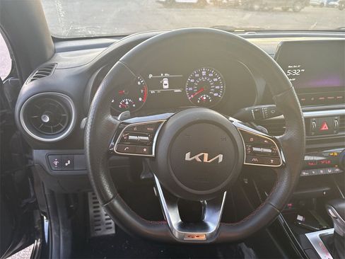 Used 2024 Kia Forte GT image 17