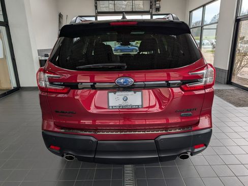 Used 2025 Subaru Ascent Bronze Edition w/ Onyx Package image 3