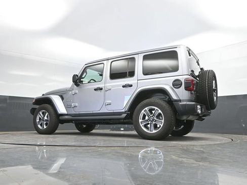 Used 2020 Jeep Wrangler Unlimited Sahara AWD/4WD image 49