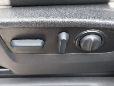 Used 2022 Chevrolet Silverado 2500 LTZ w/ LTZ Plus Package image 15