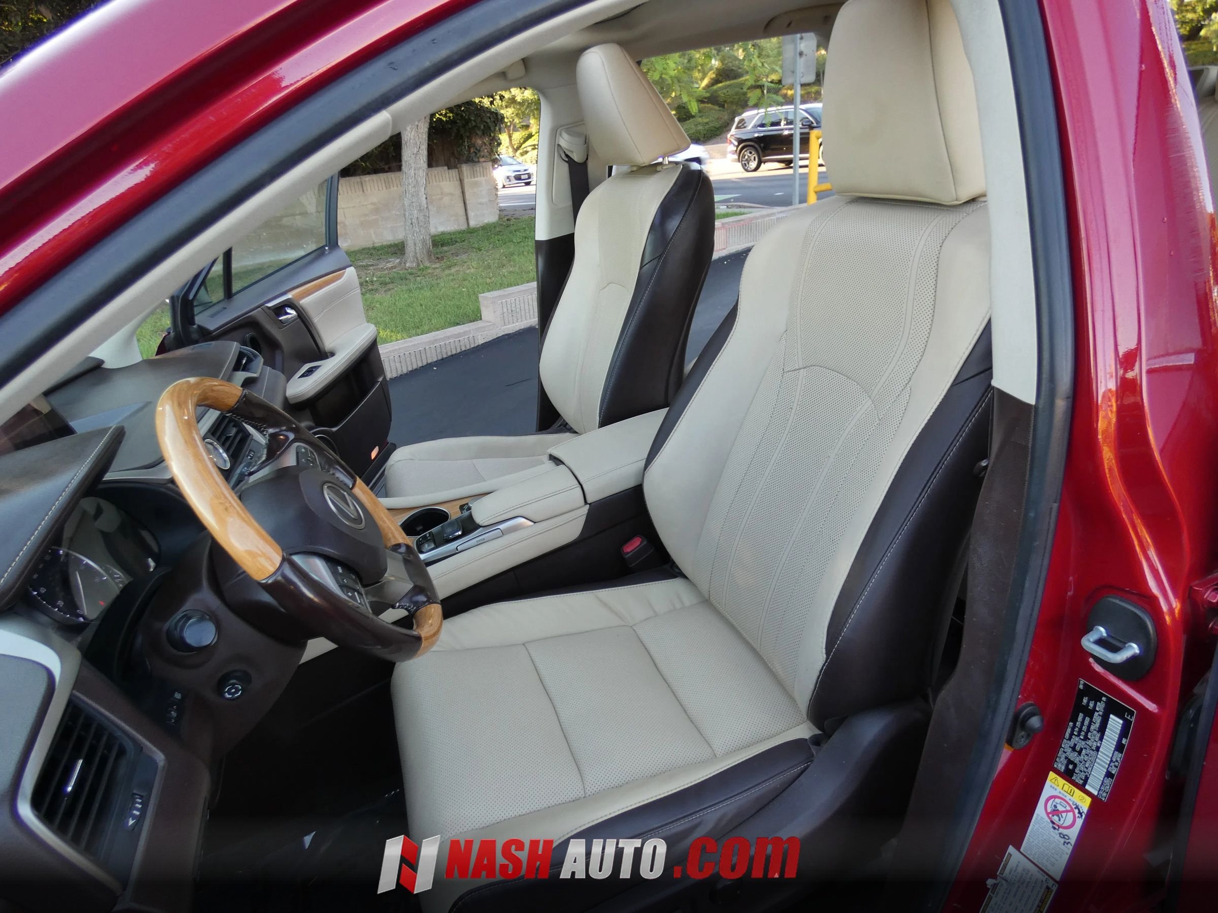 Used 2018 Lexus RX 450hL Premium w/ Premium Package AWD/4WD image 57