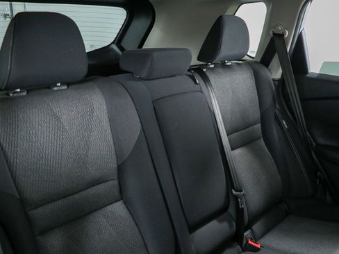 Used 2024 Nissan Rogue SV FWD image 27