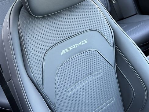 Used 2025 Mercedes-Benz E 53 AMG e 4MATIC Sedan image 35