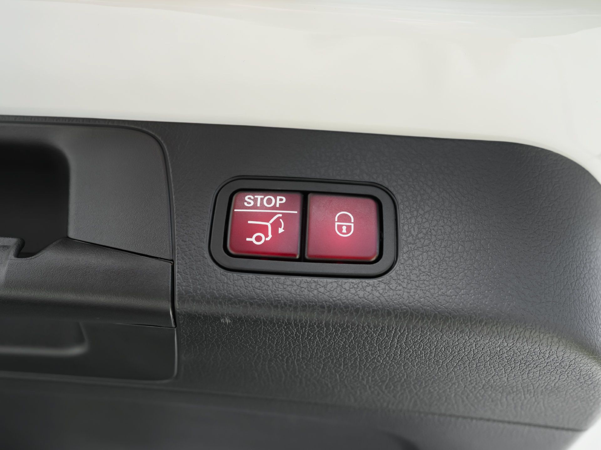 Used 2022 Mercedes-Benz GLB 250 image 43