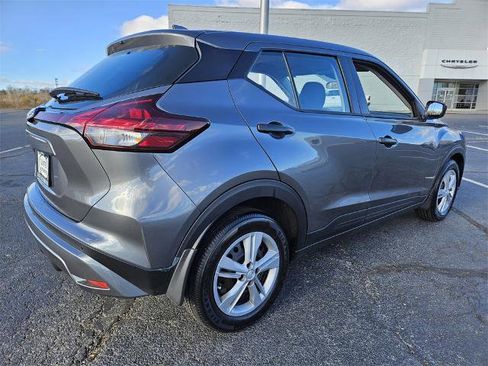 Certified 2025 Nissan Kicks Play S image 6