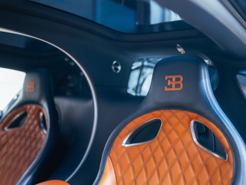 Used 2020 Bugatti Chiron image 47