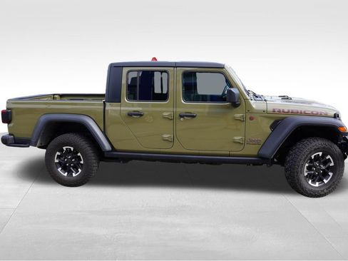 Certified 2026 Jeep Gladiator Rubicon AWD/4WD image 2
