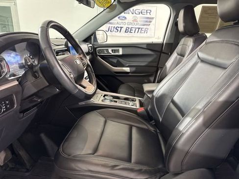 Used 2023 Ford Explorer XLT w/ Equipment Group 202A image 21