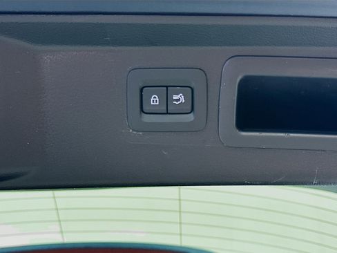 Used 2025 MAZDA CX-50 AWD 2.5 S w/ Premium Package image 29