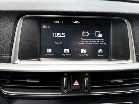 Used 2019 Kia Optima LX FWD image 16