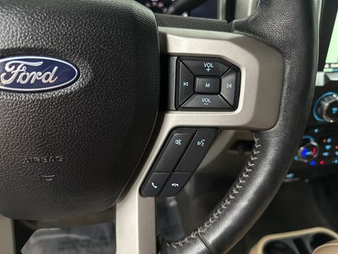Used 2018 Ford F350 Lariat w/ Lariat Ultimate Package AWD/4WD image 16
