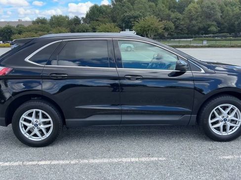 Used 2022 Ford Edge SEL w/ Convenience Package image 7