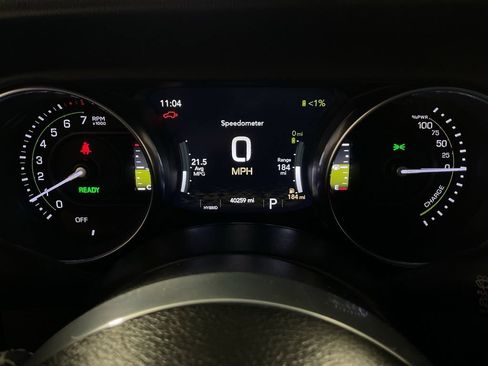 Used 2022 Jeep Wrangler Unlimited Sahara w/ Cold Weather Group AWD/4WD image 27