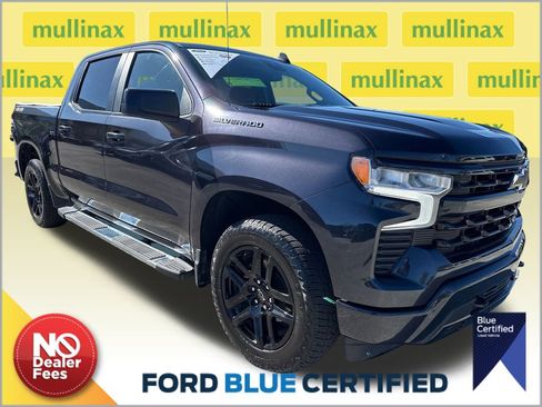 Used 2023 Chevrolet Silverado 1500 RST image 1