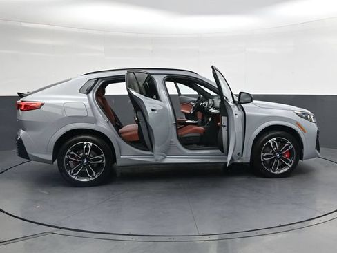 New 2026 BMW X2 xDrive28i w/ Technology Package AWD/4WD image 44
