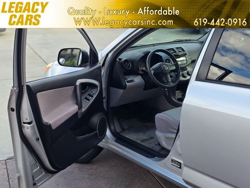 Used 2006 Toyota RAV4 2WD image 48