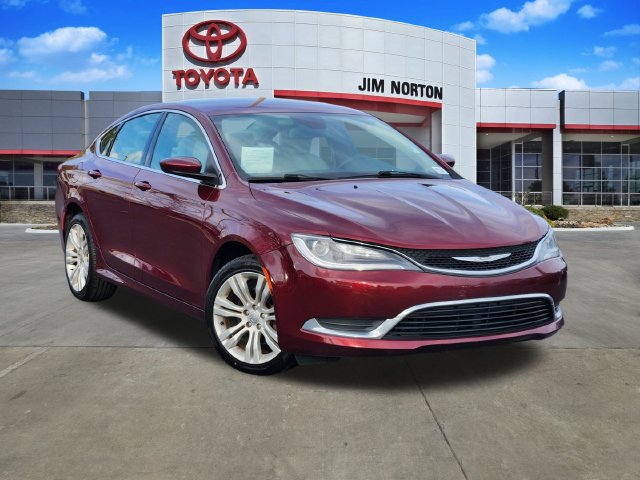 Used 2015 Chrysler 200 Limited w/ Convenience Group FWD image 1