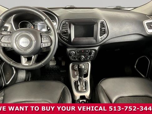 Used 2019 Jeep Compass Latitude AWD/4WD image 7