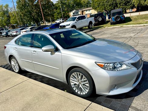 Used 2014 Lexus ES 350 image 2