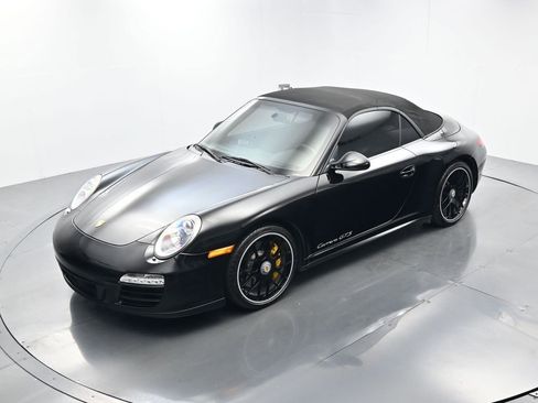 Used 2011 Porsche 911 Carrera GTS image 36