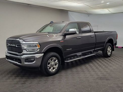 Used 2022 RAM 2500 Laramie AWD/4WD image 1