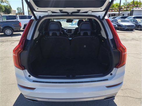 Used 2020 Volvo XC90 T6 Momentum w/ Protection Package Premier AWD/4WD image 13