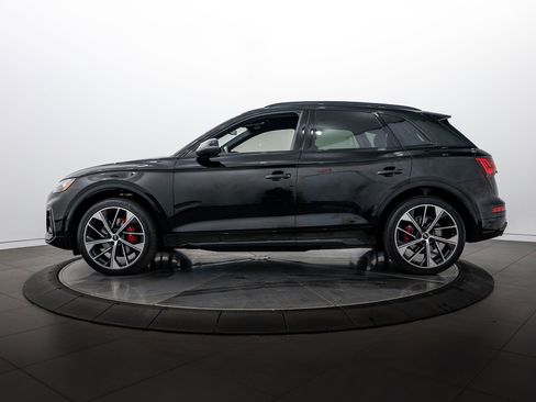 Used 2023 Audi SQ5 Premium Plus w/ Premium Plus Package image 6