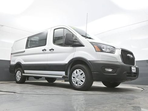 Used 2025 Ford Transit 250 Low Roof w/ Exterior Upgrade Package RWD image 38