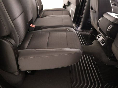 Used 2023 Chevrolet Silverado 1500 LT image 14