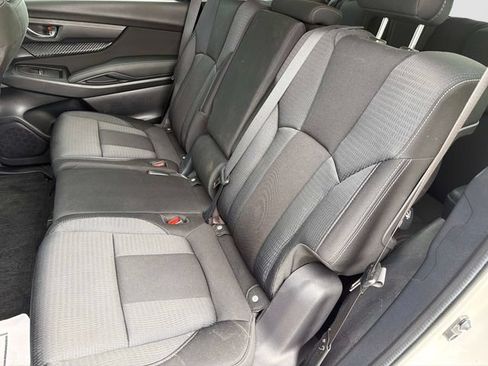 Used 2024 Subaru Ascent Premium AWD/4WD image 12