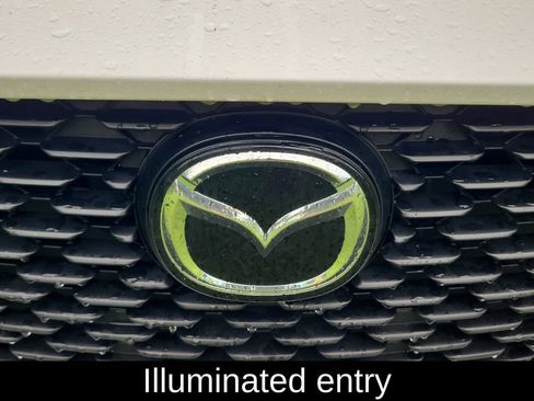 Used 2024 MAZDA MAZDA3 s FWD image 5