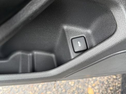 Used 2019 Honda Civic LX image 22