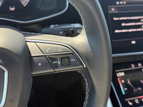 New 2025 Audi Q8 Premium Plus image 28