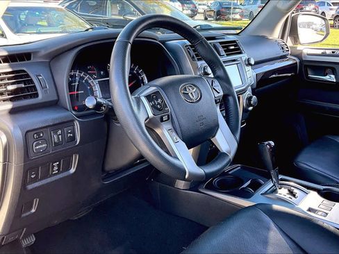 Used 2018 Toyota 4Runner Limited image 16