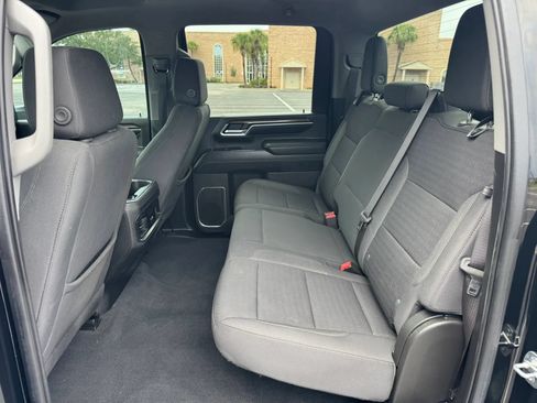 Used 2024 Chevrolet Silverado 2500 LT AWD/4WD image 15